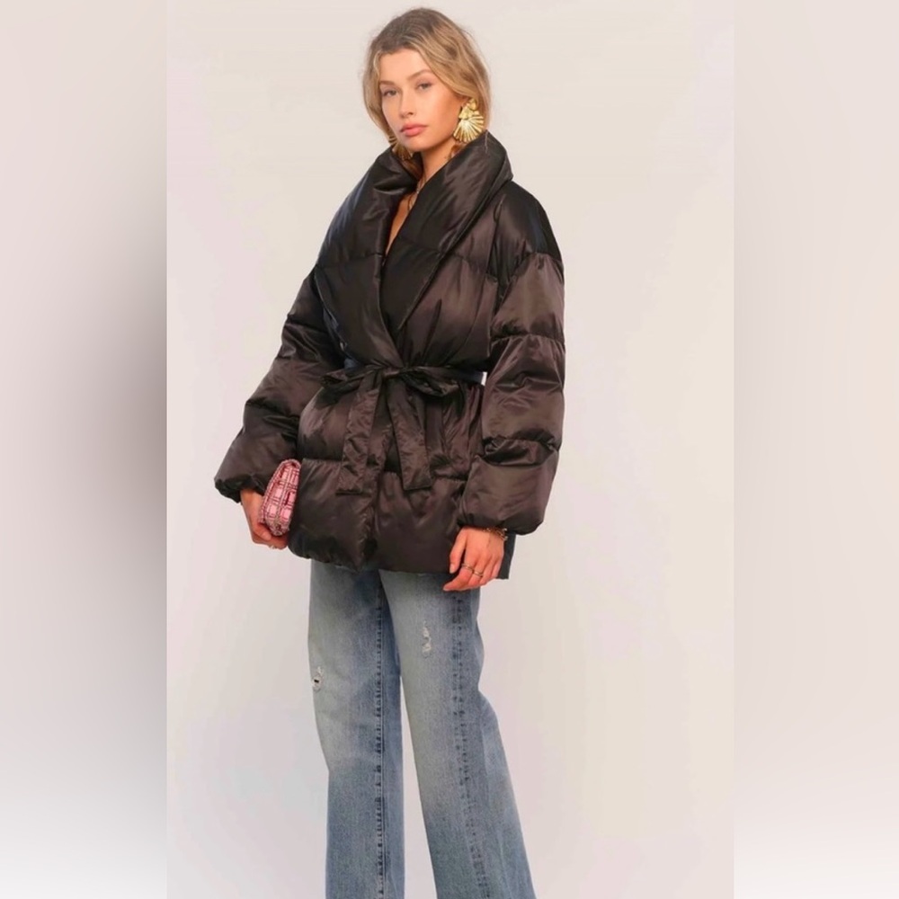 Heartloom puffer coat. NEW